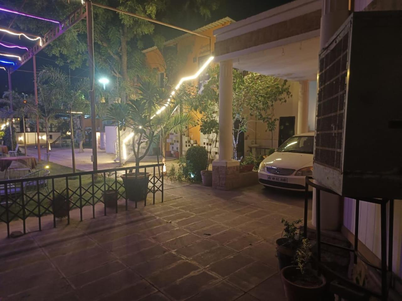 Sisodia Hotel & Resorts Jodhpur  Esterno foto